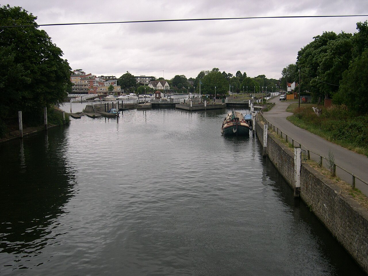 Teddington Lock in Teddington